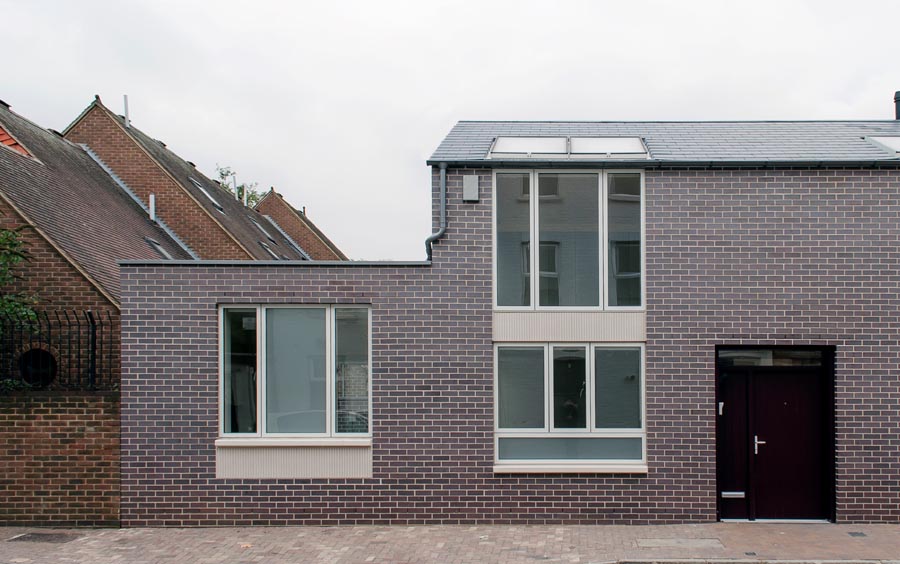 A newbuild house in Kingscross with Brown Brindle bricks